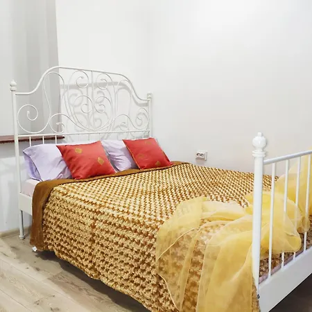Deluxe Apartments S 6-8 Lviv Exterior photo
