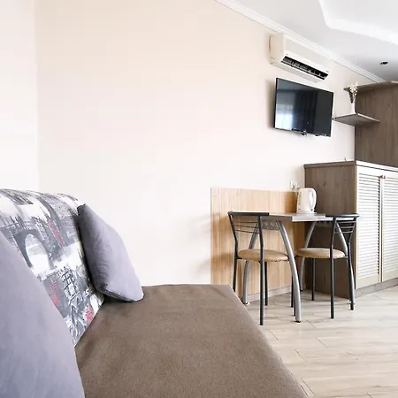 Deluxe Apartments S 6-8 Lviv Exterior photo